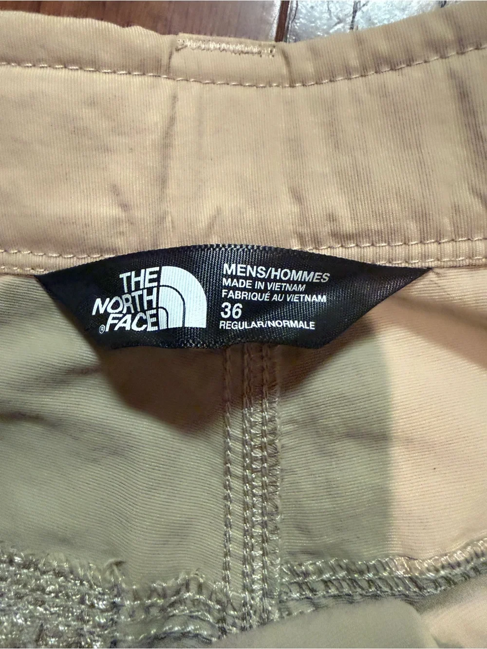The North Face Men’s Beige Cargo Shorts with Adjustable Waist 36